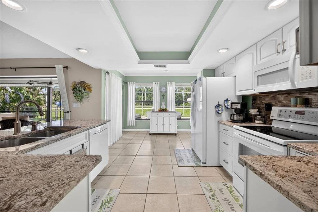 Photo of 25454 PALISADE ROAD