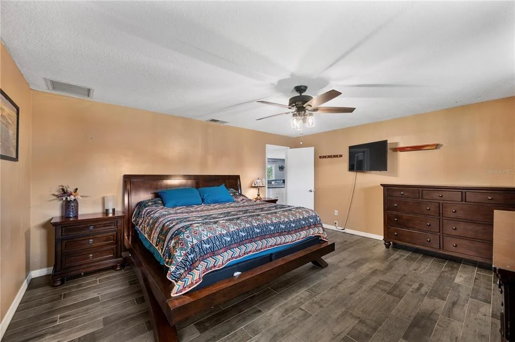 Photo of 635 HILLSIDE CIRCLE