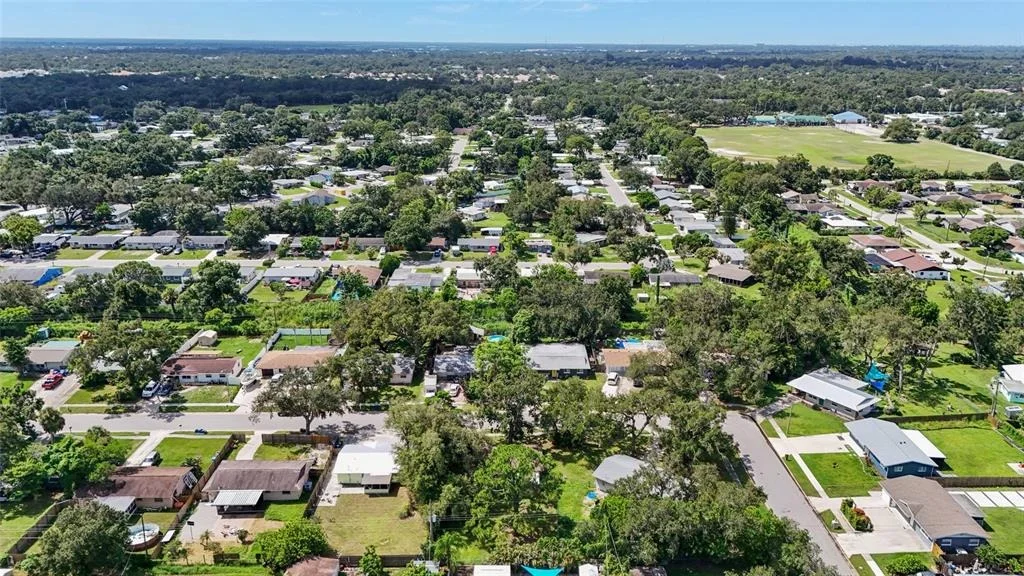 Photo of 4923 BROOKMEADE DRIVE