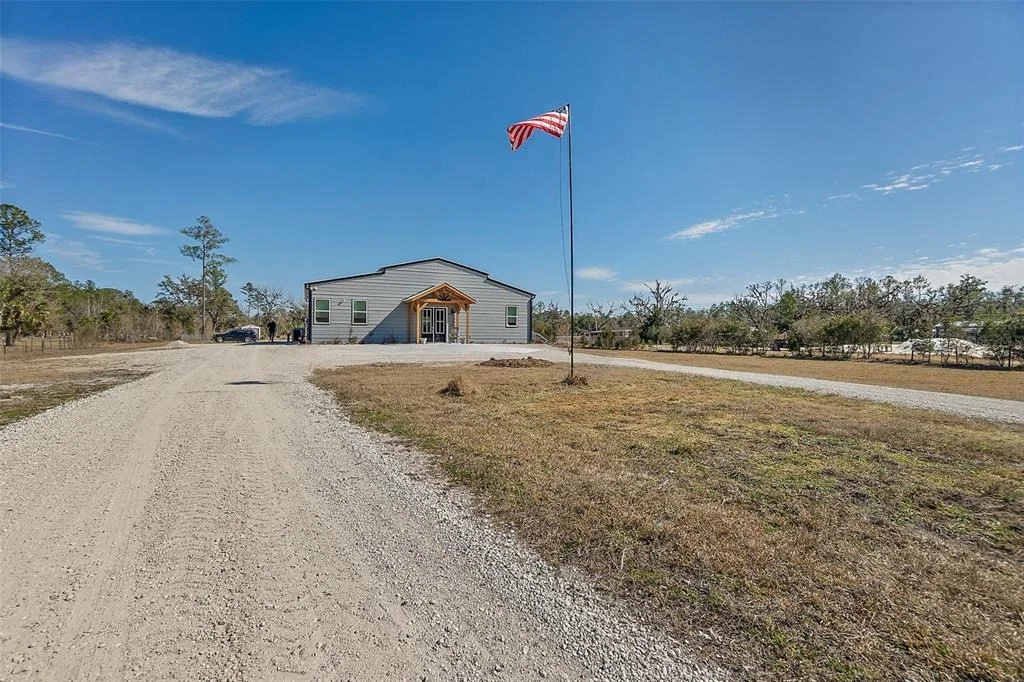 Photo of 9797 COUNTY ROAD 305