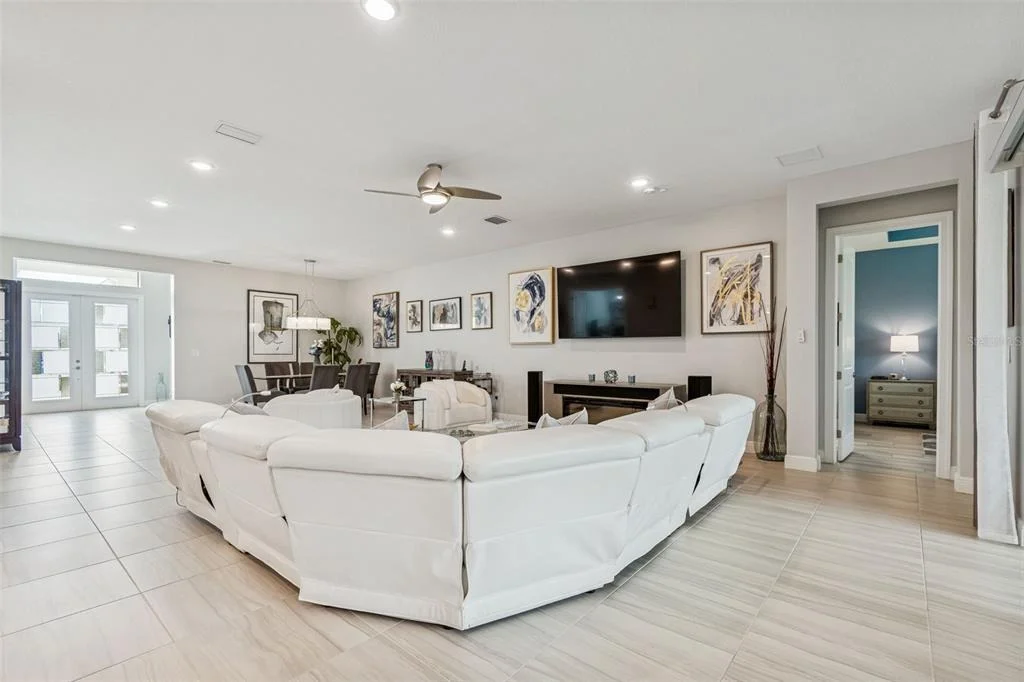 Photo of 4952 SURFSIDE CIRCLE