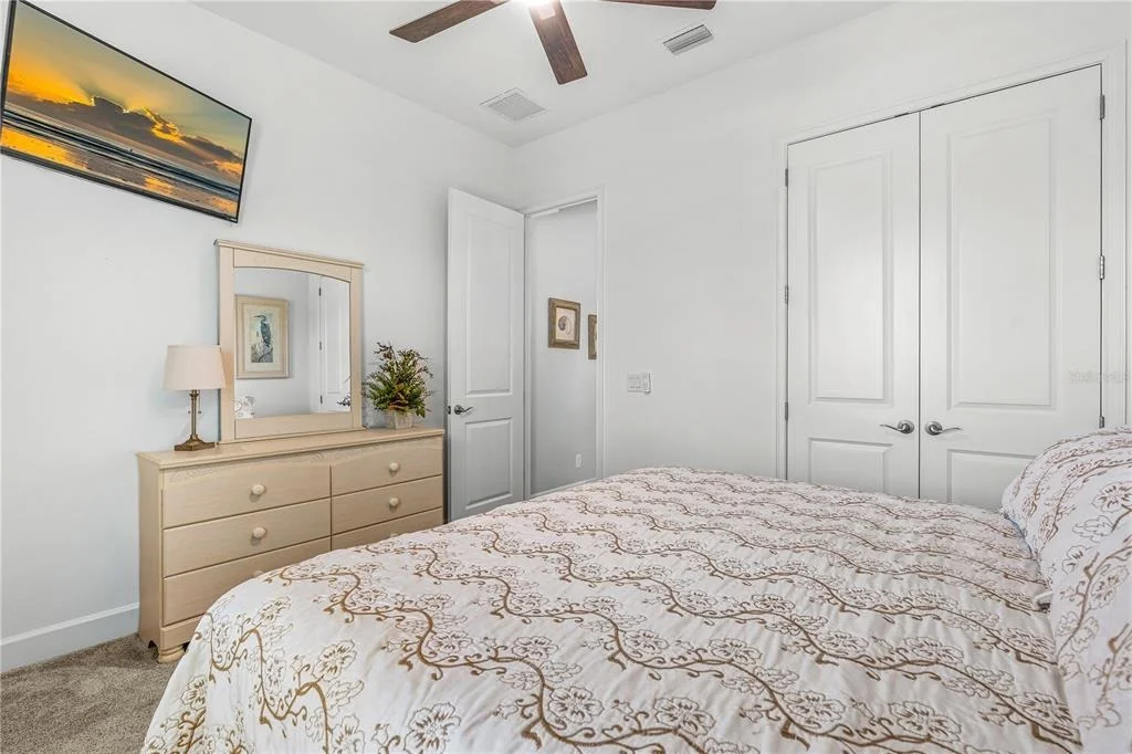 Photo of 268 MOSAIC BOULEVARD