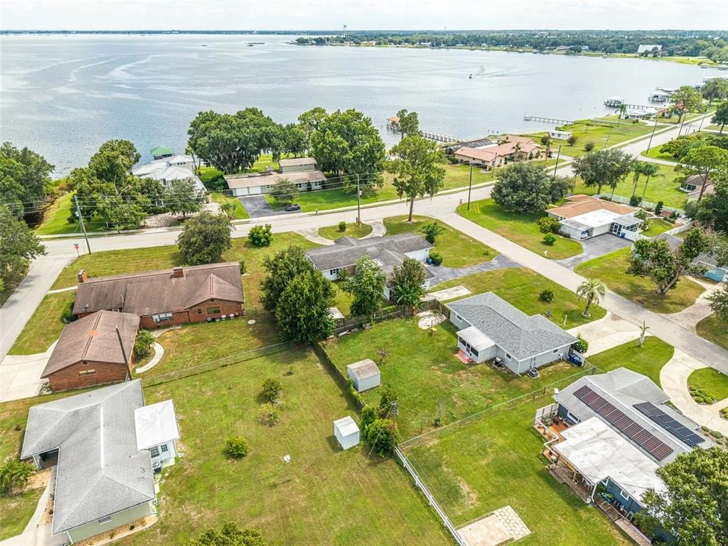 Photo of 3510 LAKEVIEW DRIVE