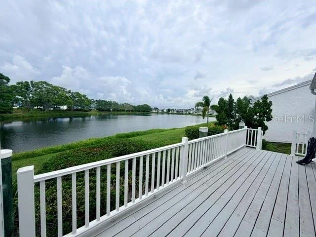 Photo of 950 WATERSIDE LANE