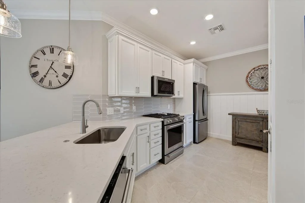 Photo of 7653 SUMMERLAND COVE