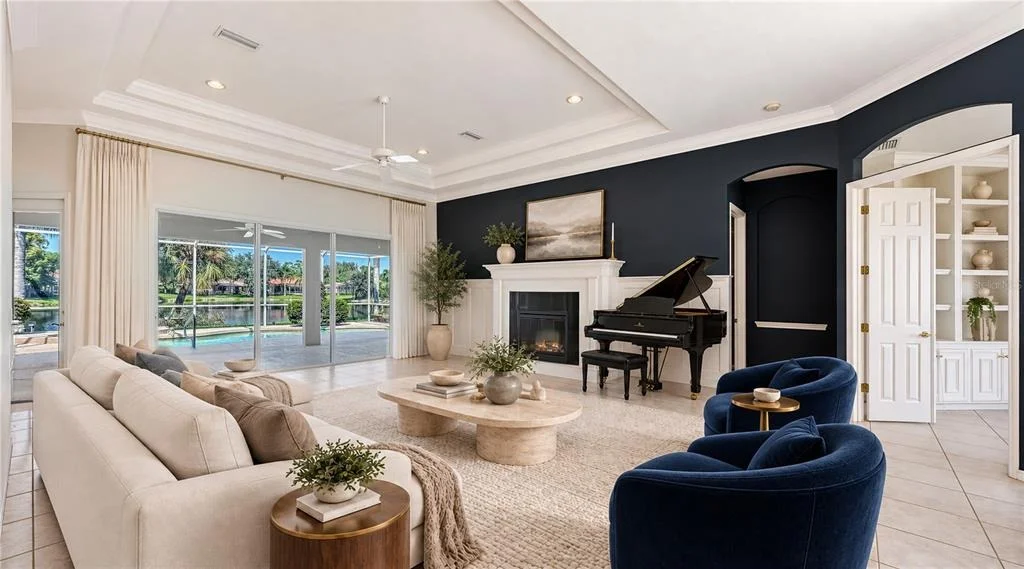 Photo of 335 PARK TRACE BOULEVARD