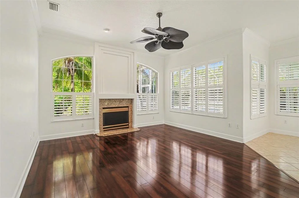 Photo of 8 FOX CLIFF WAY