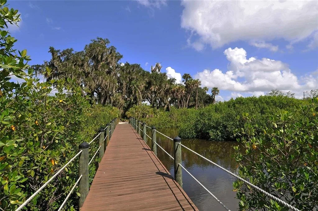 Photo of 4727 COMPASS DRIVE