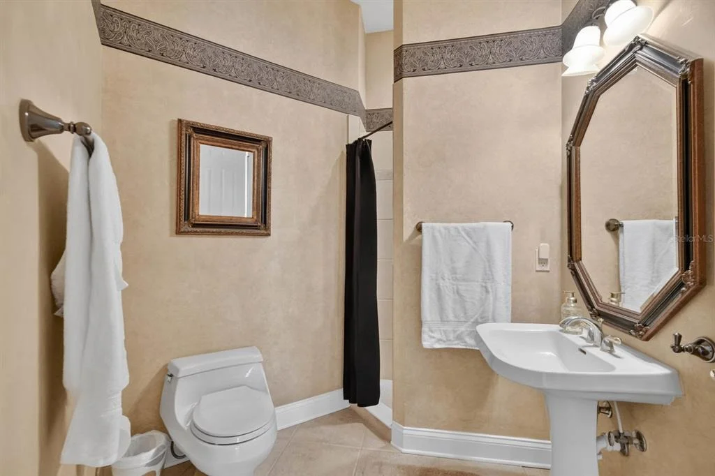 Photo of 621 RIVER VIEW ROAD