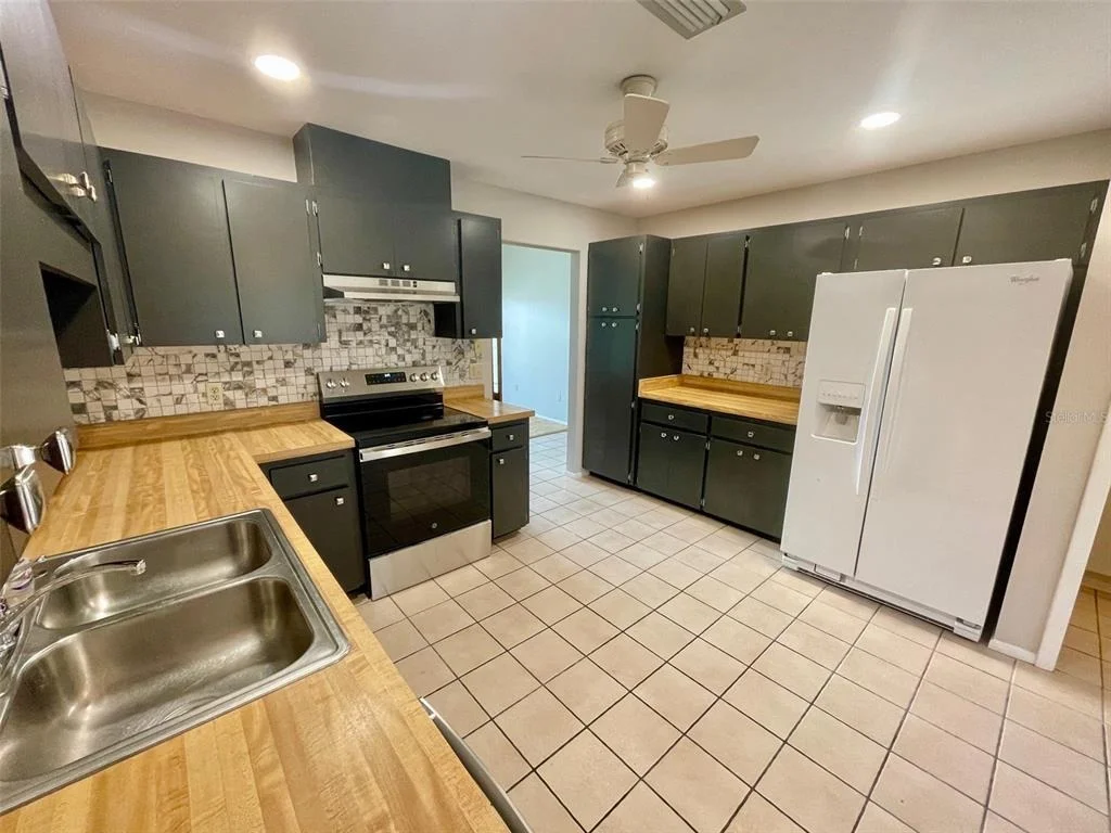 Photo of 137 DRIFTING SANDS DRIVE