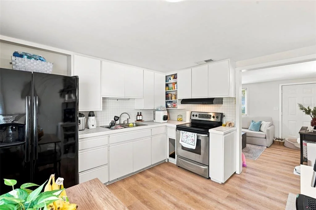 Photo of 660 DEXTER DRIVE