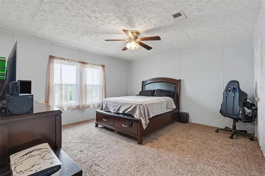 Photo of 8043 TOWER STREET