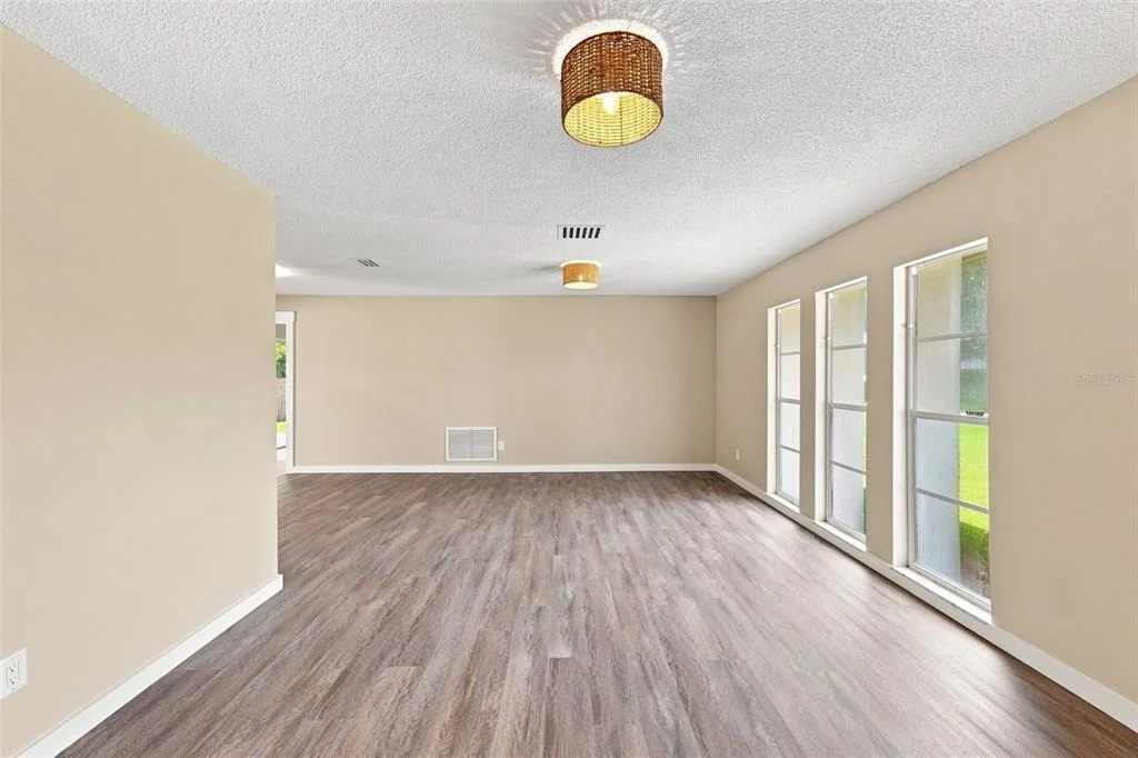 Photo of 6622 GLENCOE DRIVE