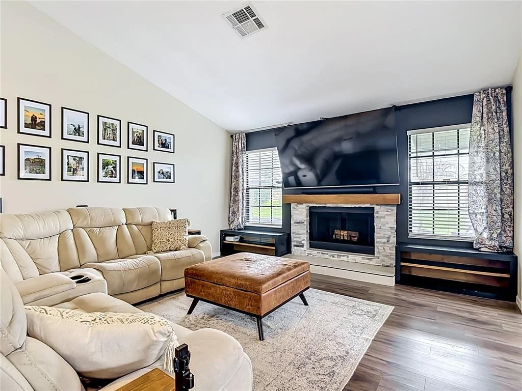 Photo of 1393 WOOD LAKE CIRCLE