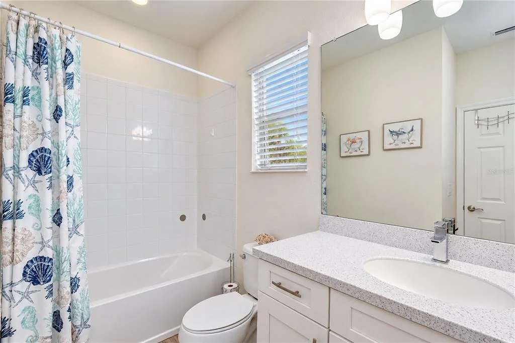 Photo of 11103 GREAT NECK ROAD