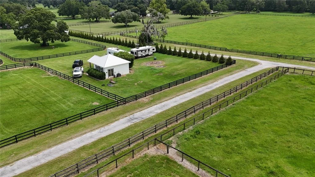 Photo of 13489 NW GAINESVILLE ROAD