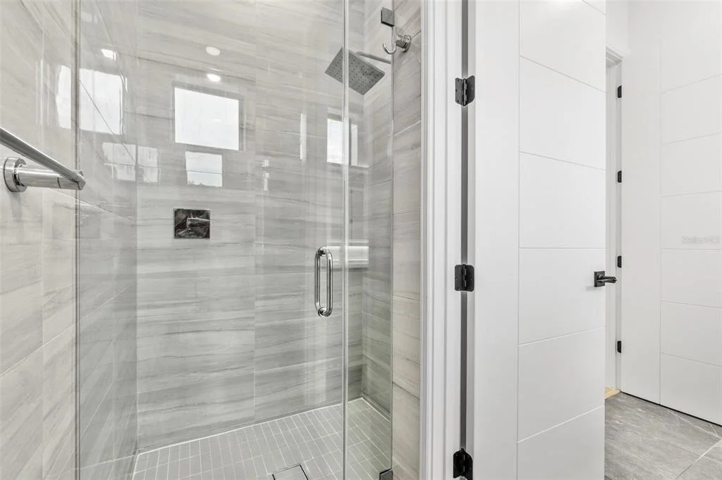 Photo of 401 PARK BOULEVARD