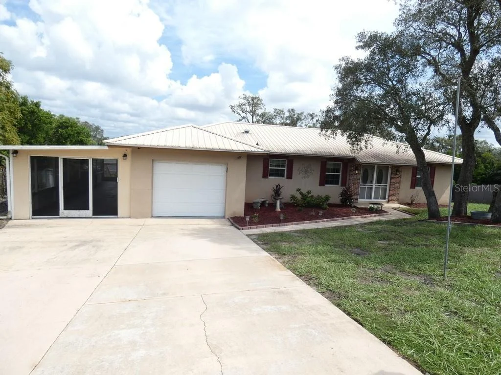 Photo of 7211 TARRYTOWN DRIVE