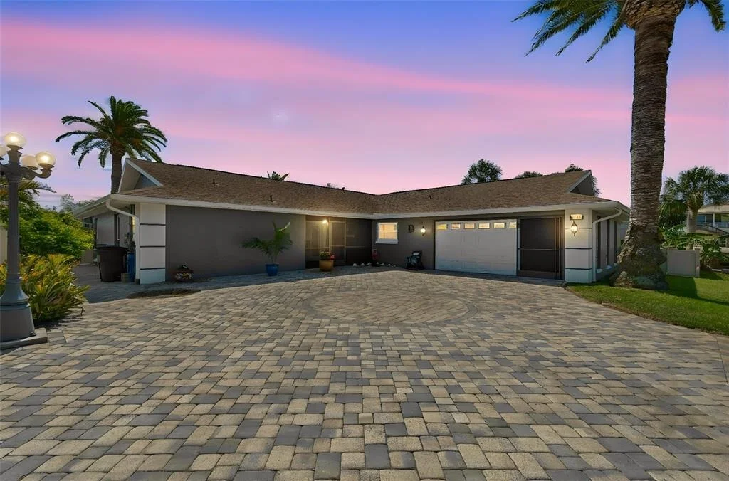 Photo of 15528 ALLMAND DRIVE