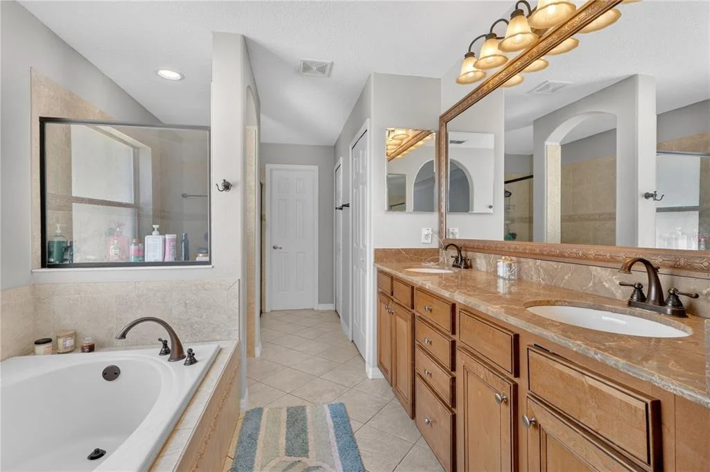 Photo of 4011 CHIPPEWA COURT