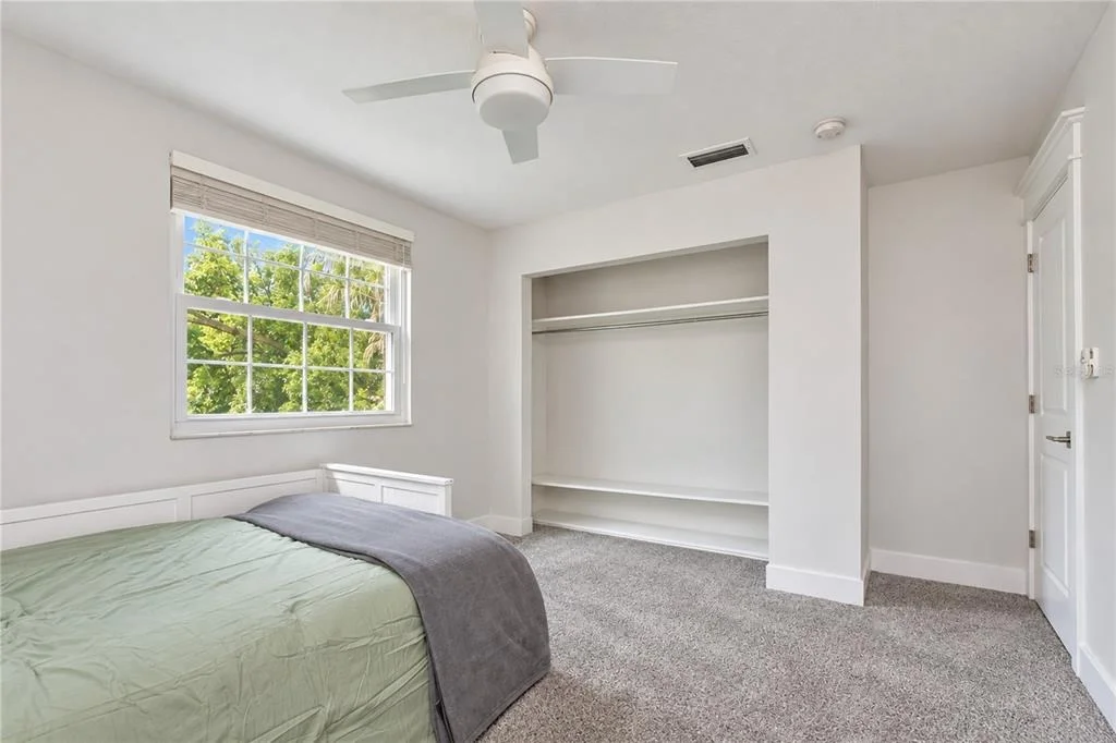 Photo of 901 WOODVIEW DRIVE