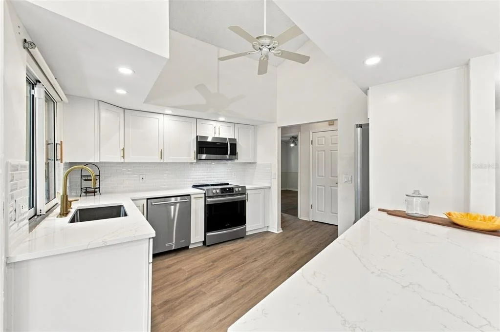 Photo of 13513 WOODSIDE DRIVE
