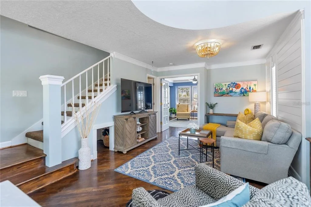 Photo of 861 NECTAR ROAD