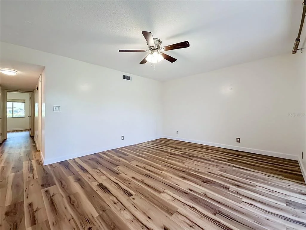 Photo of Unit A at 655 MIDWAY DRIVE