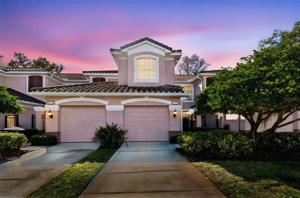 Photo of 894 LANTERN WAY