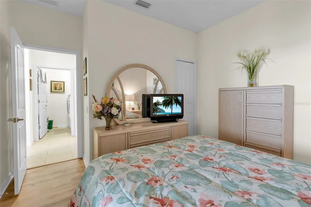 Photo of 7004 VISTA BELLA DRIVE