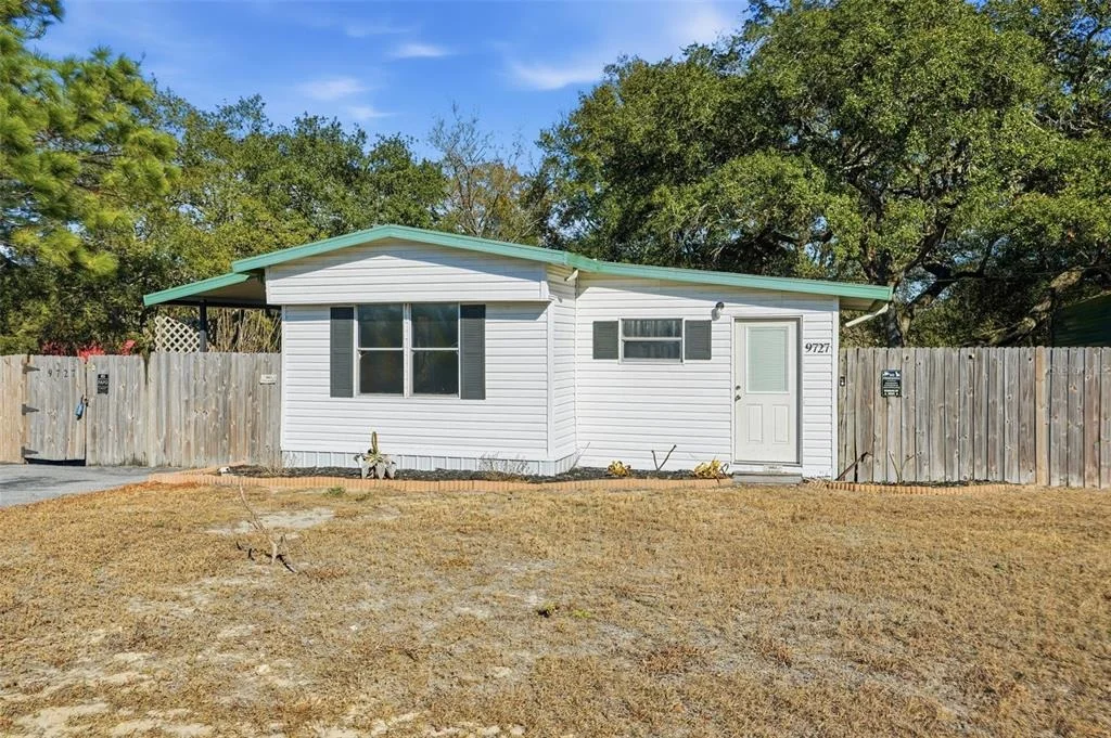 Photo of 9727 LAKE DRIVE