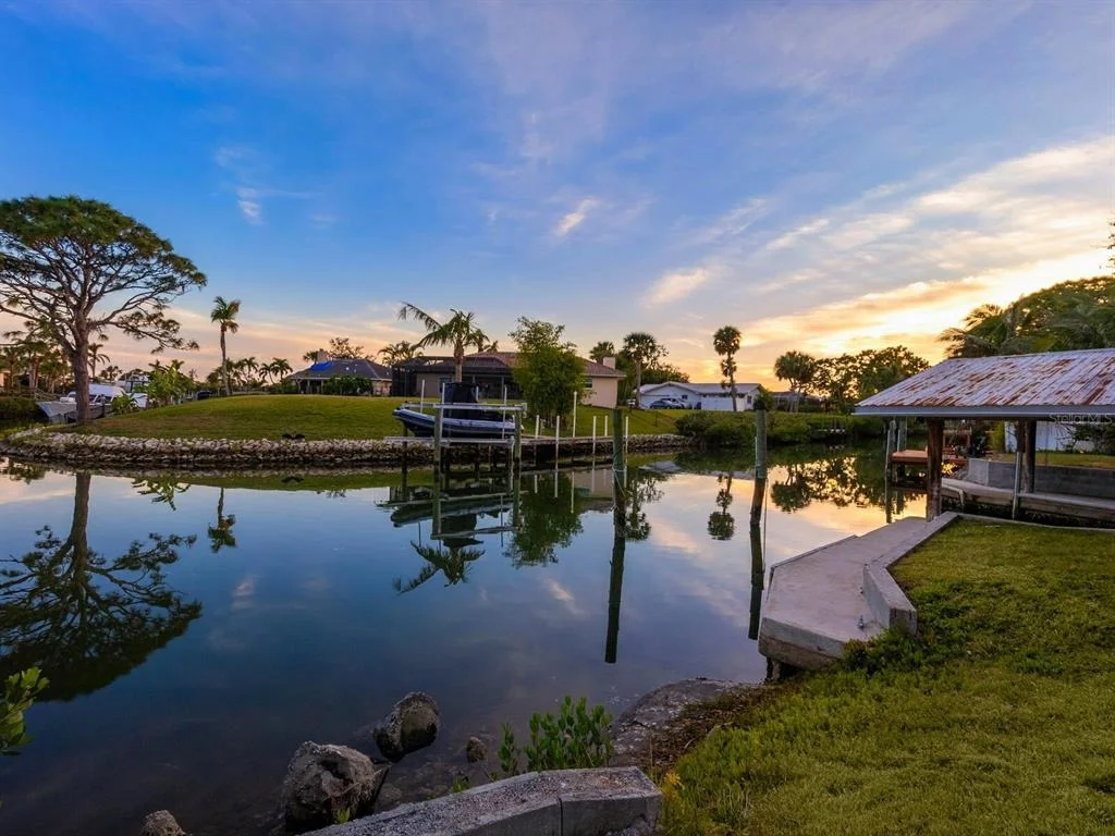 Photo of 221 LYCHEE ROAD