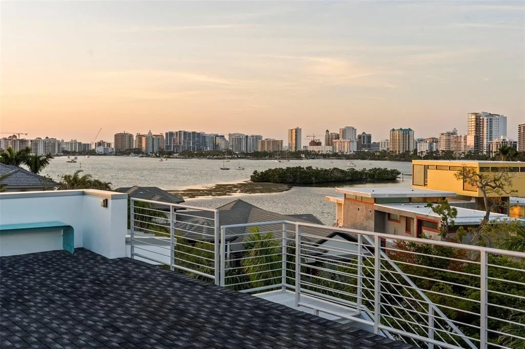 Photo of 1365 HARBOR DRIVE