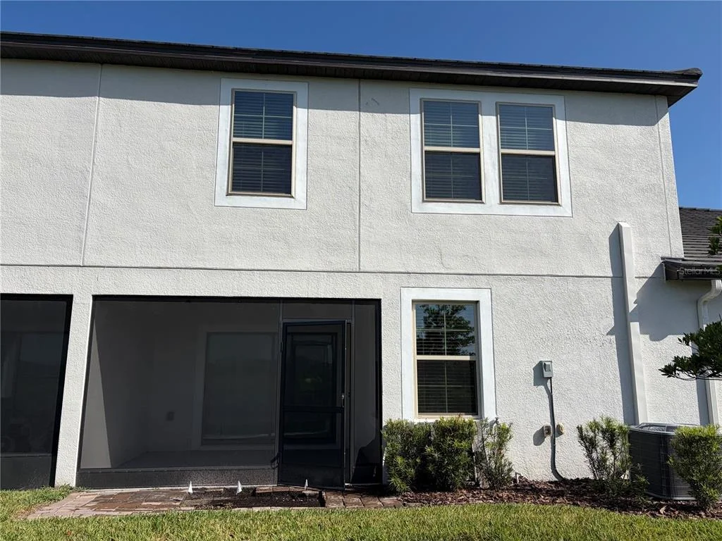 Photo of 10274 ECHO DOCK LOOP