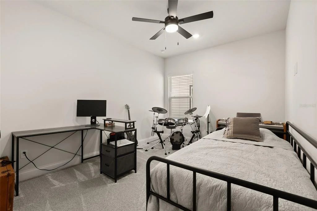 Photo of 16974 CEDAR VALLEY CIRCLE
