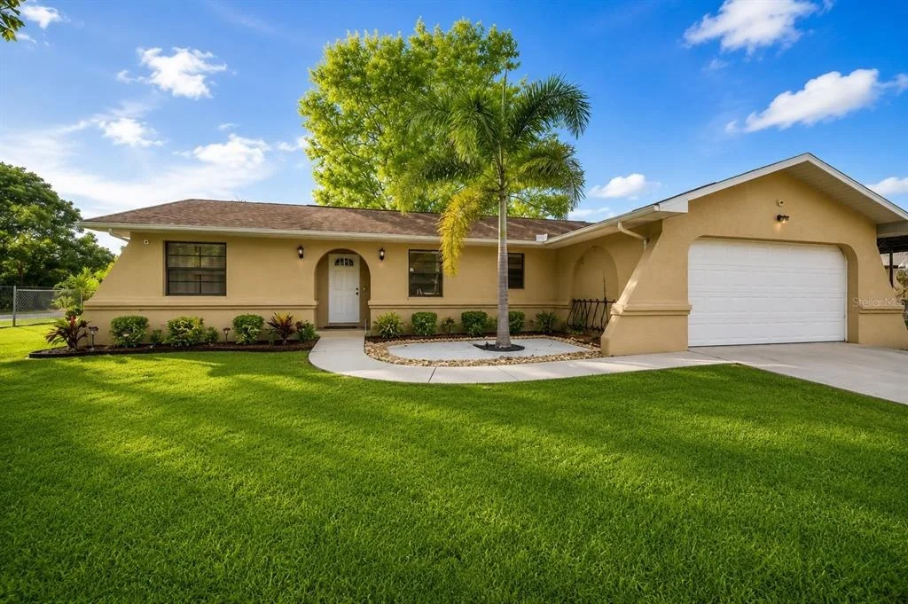 Photo of 3011 SHADOW OAKS DRIVE