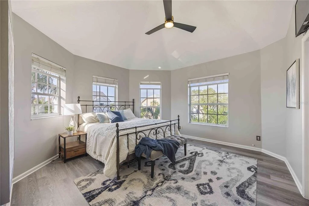 Photo of 13951 HARBOR VIEW DRIVE
