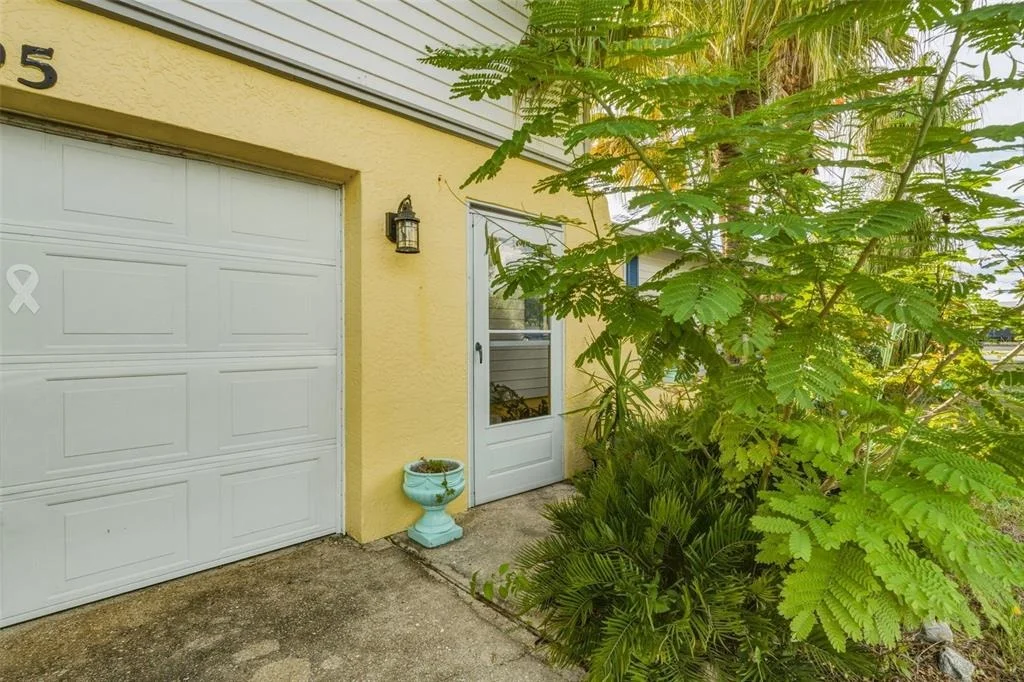 Photo of 195 SUMMERSET DRIVE