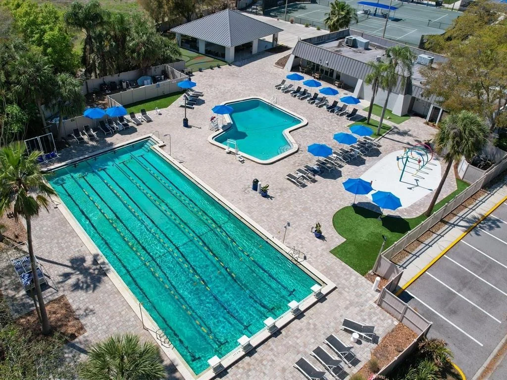 Photo of 4987 CROSS POINTE DRIVE