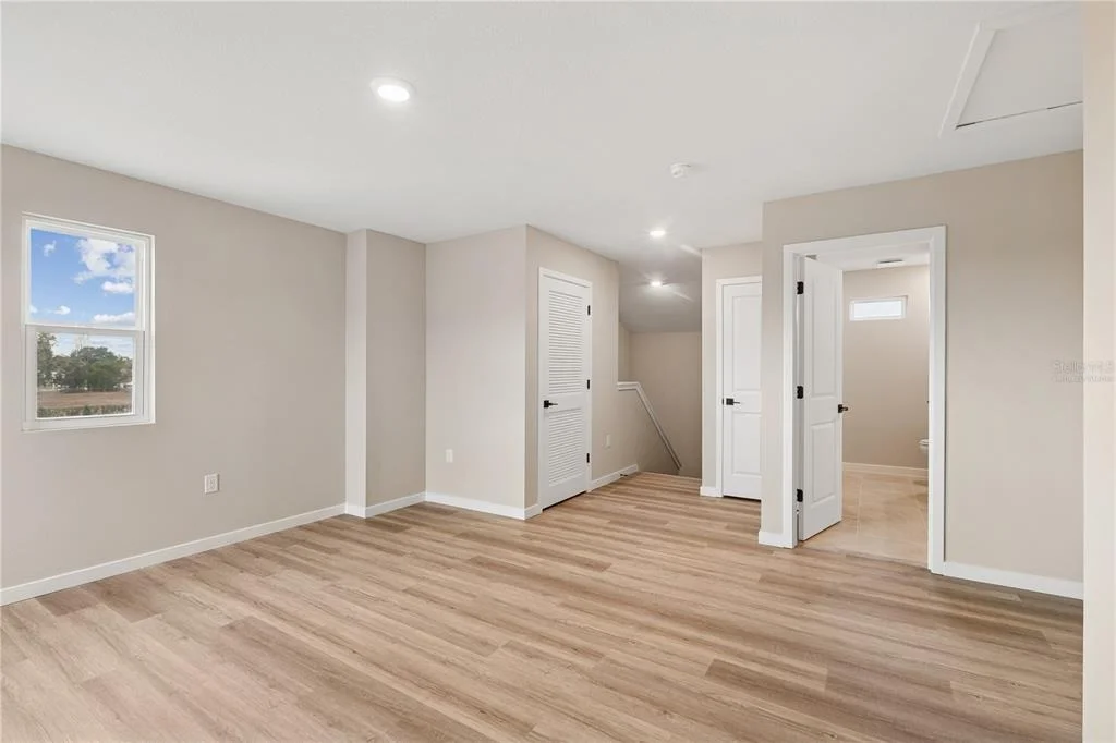 Photo of 90 SPRINGWOOD DRIVE