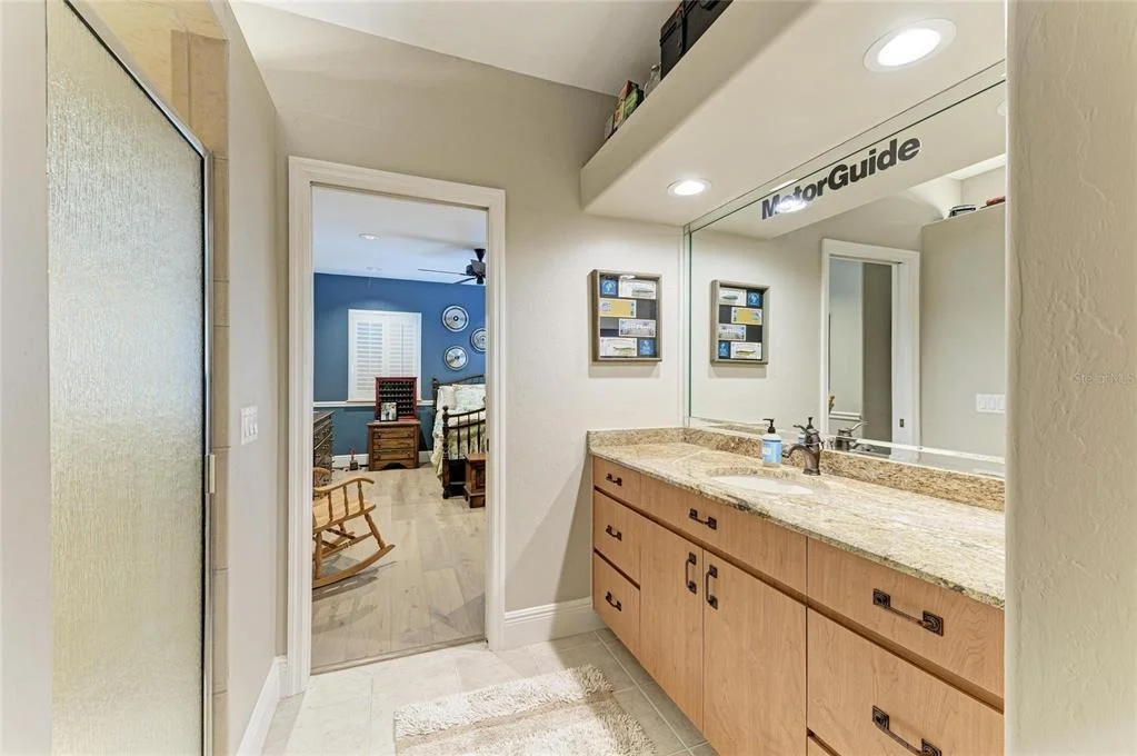 Photo of 39321 WASHINGTON LOOP ROAD