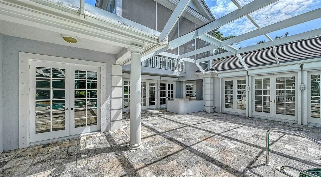Photo of 916 MACEWEN DRIVE
