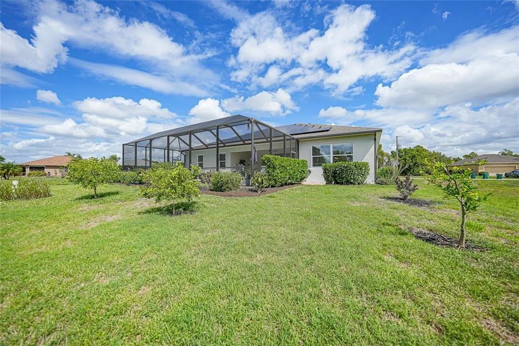 Photo of 25091 PALISADE ROAD