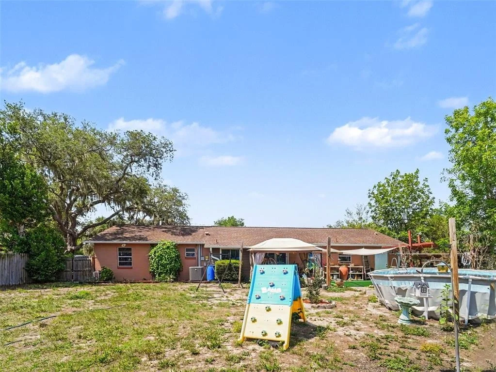 Photo of 11207 CREEKVIEW DR