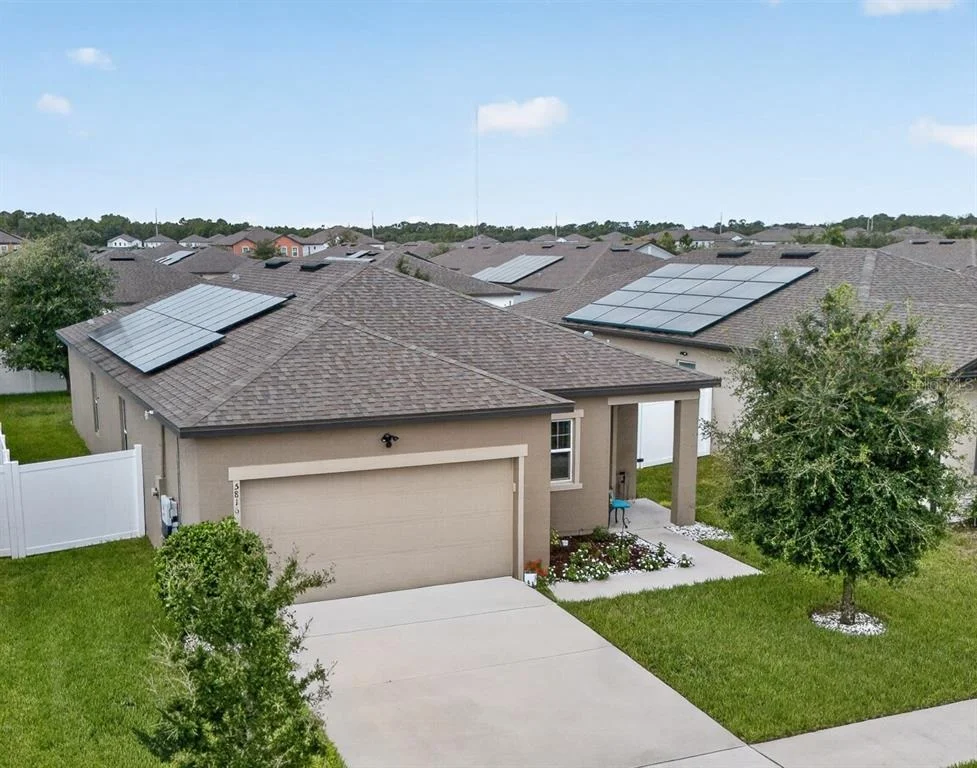 Photo of 5816 BEEFMASTER ROAD