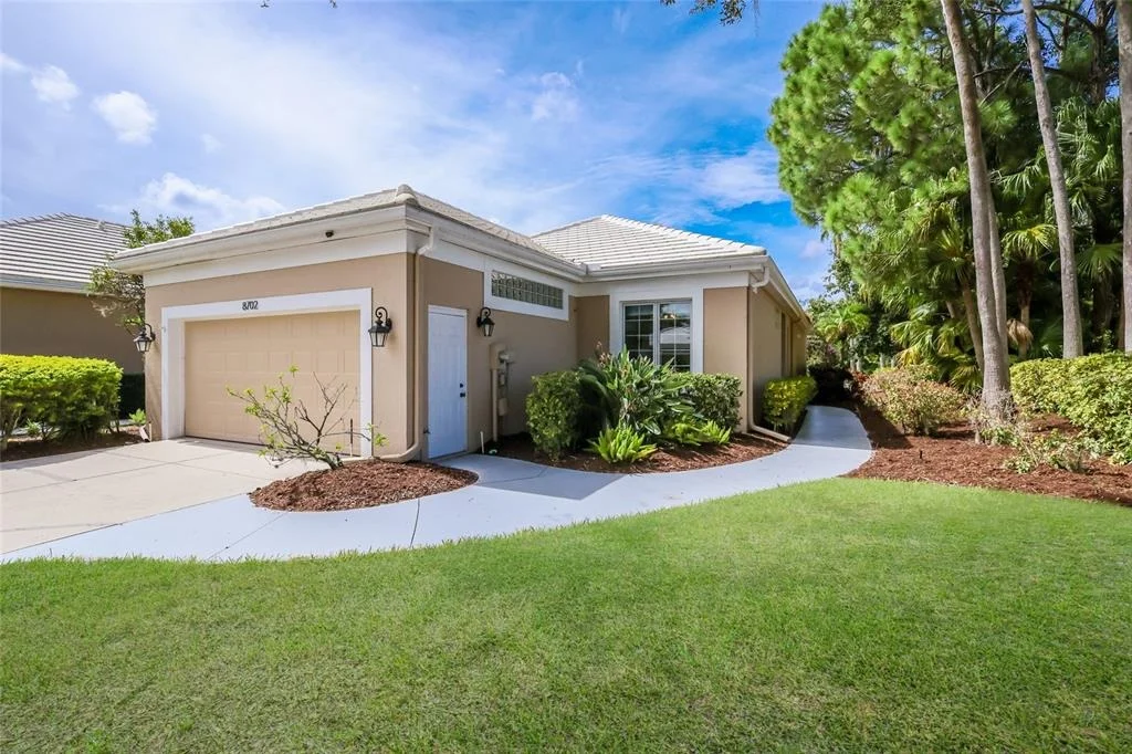 Photo of 8702 52ND DRIVE E