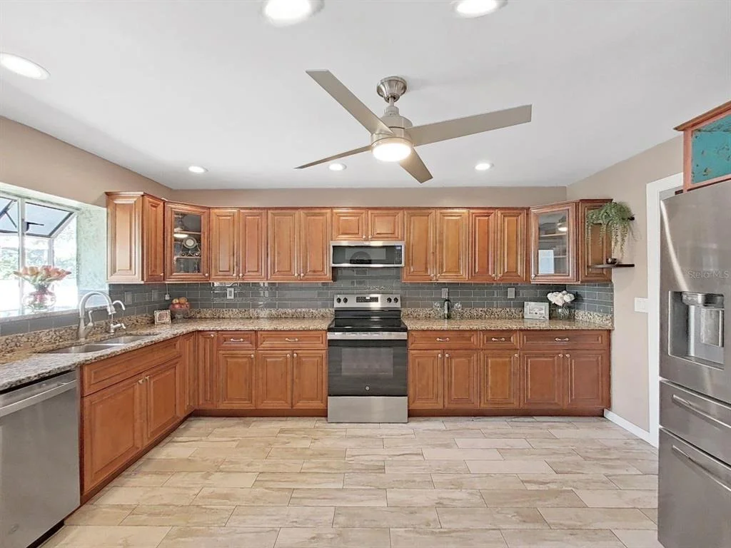 Photo of 438 LAFAYETTE BOULEVARD