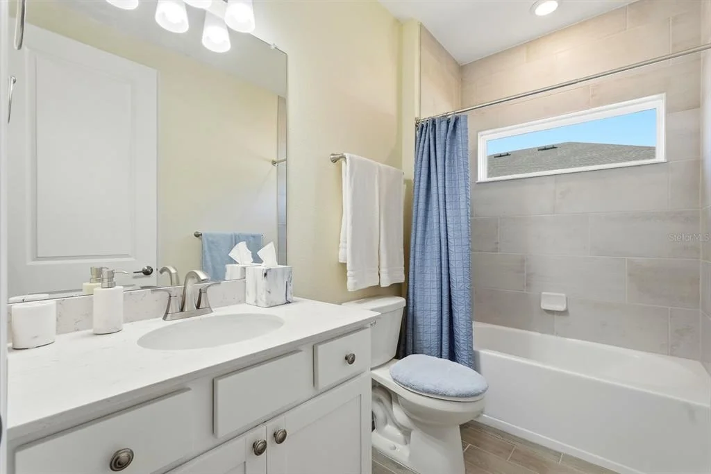 Photo of 2137 RAGLAN CIRCLE