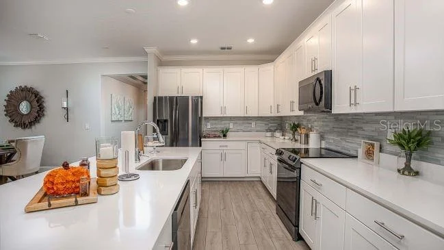 Photo of 8639 OAKSTONE CIRCLE