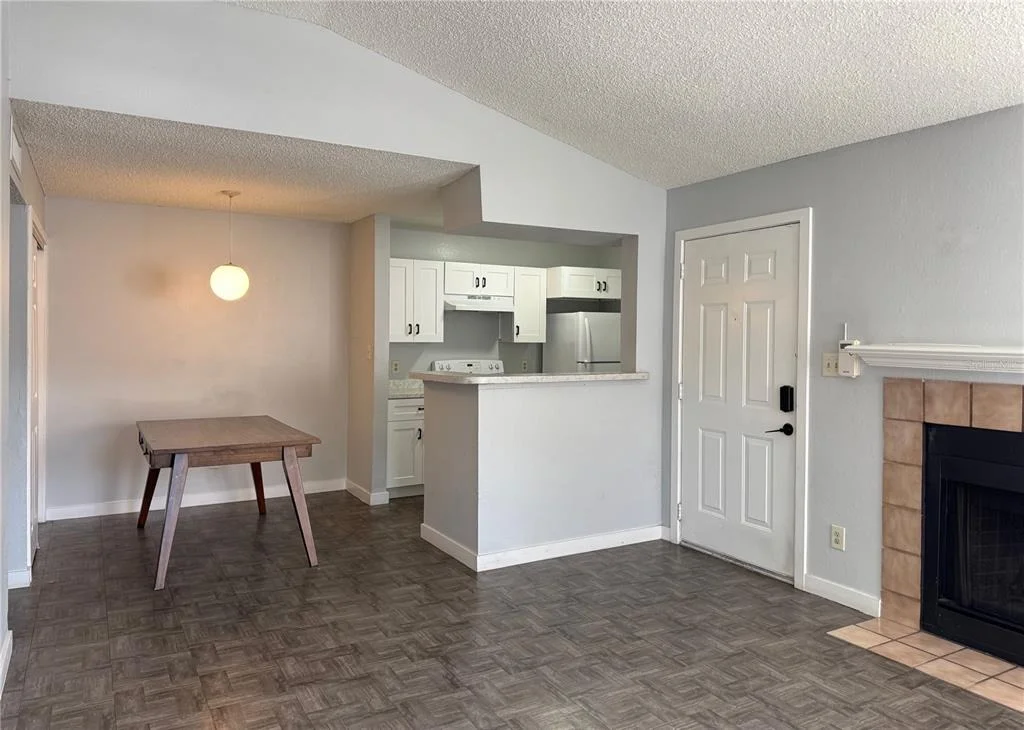 Photo of Unit 203 at 5540 DEVONBRIAR WAY